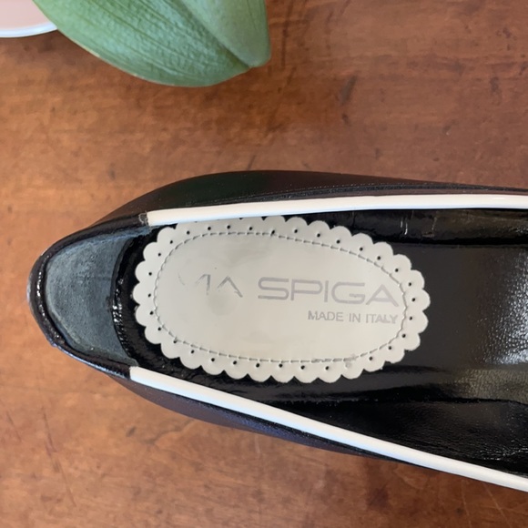 Via Spiga Bow Tie Heels - Picture 7 of 8